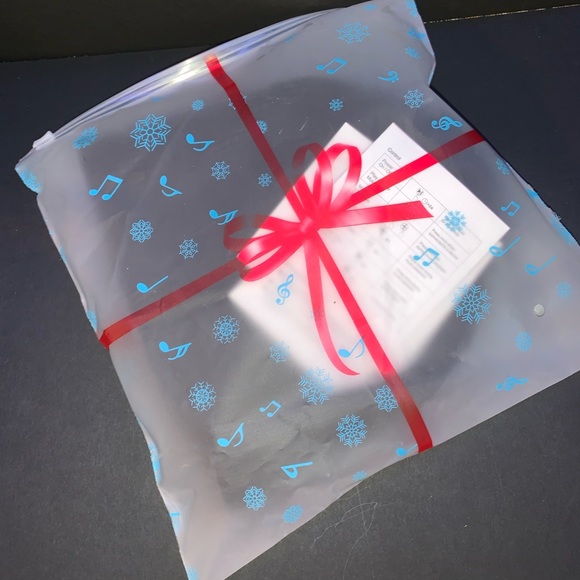 NWT Beanie aka Toque with Bluetooth Headphones! - Picture 11 of 14